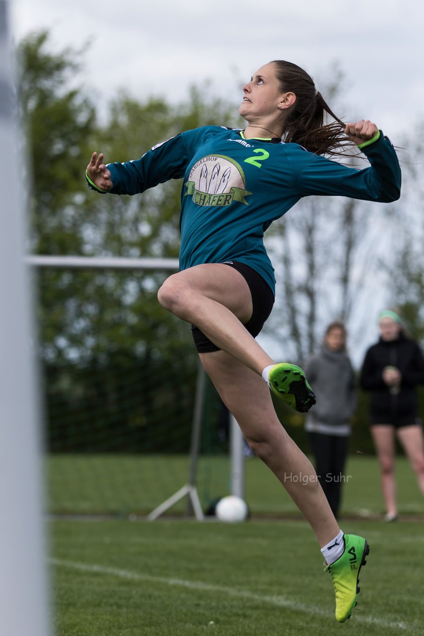 Bild 129 - Faustball Frauen Wiemersdorf